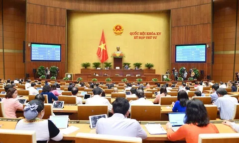 Kiên quyết chống tiêu cực trong xây dựng và thi hành pháp luật