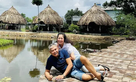 35 năm 'gừng cay muối mặn' của Hồng Vân, Lê Tuấn Anh