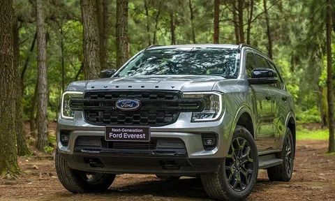 Ford Everest bị triệu hồi ở Việt Nam vì lỗi phần mềm