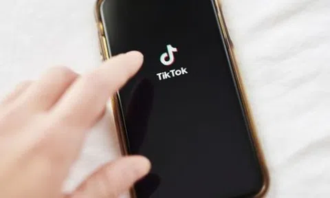 Mệt mỏi vì TikTok đề xuất nhiều video dán nhãn " Nội dung nhạy cảm", đây là cách khiến chúng biến mất vĩnh viễn