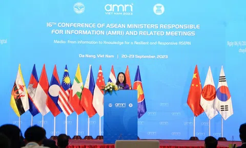 Bộ trưởng TT&TT Nguyễn Mạnh Hùng: Trí tuệ nhân tạo đã sẵn sàng tạo ra tri thức