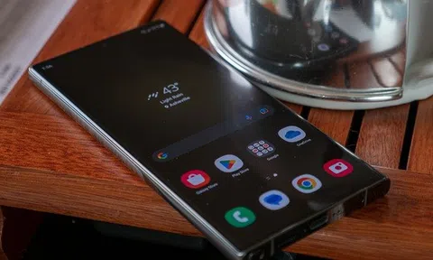 Chỉ vì một ứng dụng này, Samsung vừa "chung chiến tuyến" với Google để buộc Apple phải tuân theo