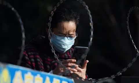 Người phụ nữ 65 tuổi mất gần 25 tỷ đồng, còn mắc nợ ngân hàng thêm khoản lớn vì giúp đỡ người lạ trên Facebook