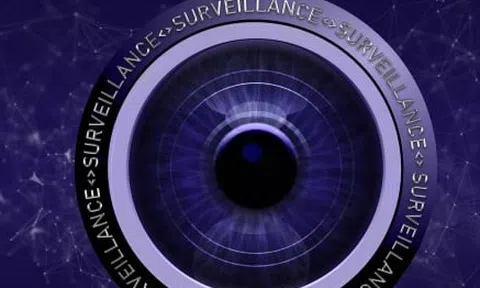 Làm sao để ngăn chặn người khác bí mật theo dõi bạn qua webcam?