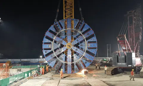 Một quốc gia được Trung Quốc giúp xây hầm vượt sông 1 tỷ USD, hút cả trăm tập đoàn kéo về thành lập nhà máy hai bên bờ