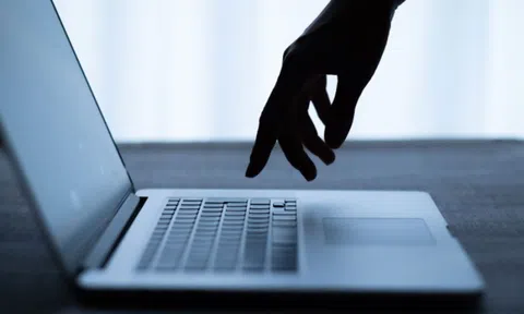 Cách tránh bẫy giả mạo người thân vay tiền qua mạng xã hội