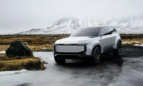 Thiết kế khác lạ của Toyota Land Cruiser bản chạy điện