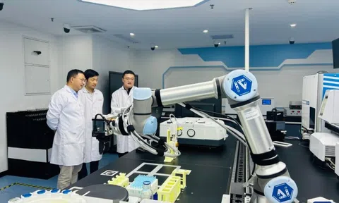 Chấn động: Robot AI của Trung Quốc tìm ra công thức sản xuất oxy trên sao Hỏa trong 6 tuần, nếu là con người phải mất 2.000 năm mới thực hiện được