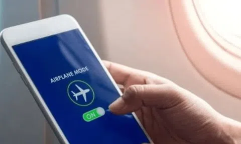 Tác dụng của chế độ máy bay trên điện thoại nhiều người không biết