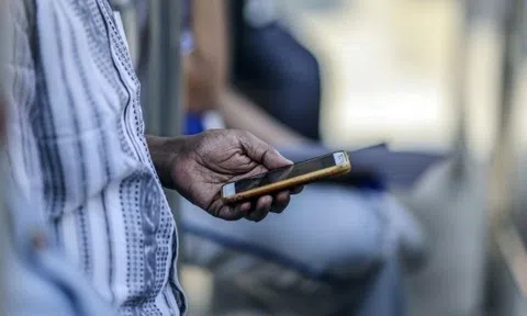 Điện thoại giá 12 USD giúp giải bài toán tắt sóng 2G ở Ấn Độ