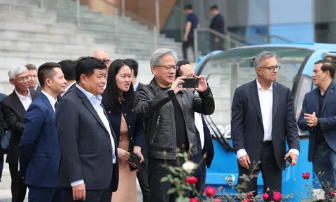 Chủ tịch tập đoàn 1.200 tỷ USD NVIDIA nói về thời cơ của Việt Nam và 3 yếu tố để chúng ta kịp đón sóng làn sóng công nghệ lớn nhất từ trước tới nay