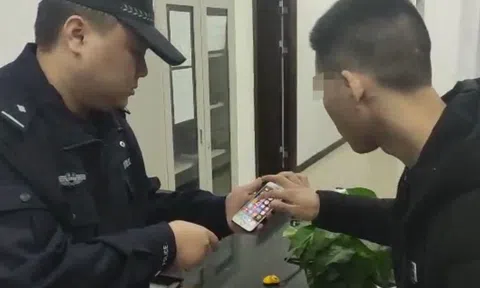 Công an "dàn cảnh", giúp người đàn ông lấy lại hơn 1 tỷ đồng, bắt luôn kẻ lừa đảo