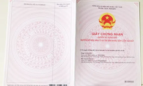 Nhiều lần chuyển khoản hàng trăm triệu đồng làm sổ đỏ nhưng thấy dấu hiệu "lạ" nên báo công an, chỉ 24 giờ sau, vụ lừa đảo tinh vi đã sáng tỏ