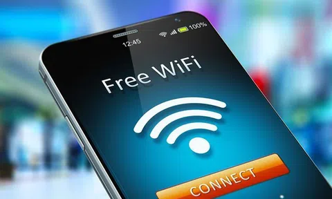 Mất tiền khi chuyển khoản bằng Wi-Fi công cộng