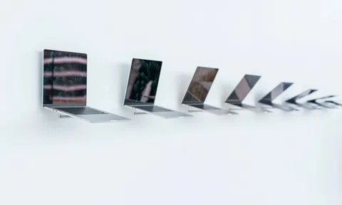 Apple sẽ ‘gỡ’ doanh số bằng iPad, MacBook giá rẻ