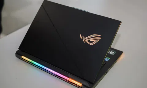 Chi tiết laptop chơi game đắt nhất thị trường