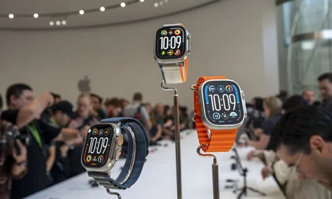 Cái giá Apple phải trả để được bán Apple Watch