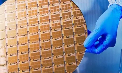 Bị hạn chế công nghệ, Trung Quốc chọn giải pháp "ngược đời" để phát triển chip cho siêu máy tính và AI