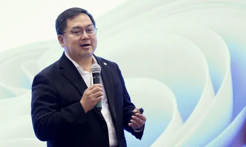 "Những chị kế toán cần cù 20 năm kinh nghiệm sẽ mất việc": Ông Hoàng Nam Tiến báo động "thảm cảnh" của 85% kế toán, thực tế đã diễn ra ngay tại FPT