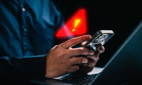 Nếu đã lỡ chuyển tiền hoặc cung cấp OTP tài khoản ngân hàng cho kẻ lừa đảo, trong 30 phút làm ngay 2 việc sau: Có cơ may lấy lại tiền, giảm tổn thất