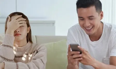 Đăng 10 bài lên mạng xã hội một ngày, chàng trai bị vợ chưa cưới đòi bỏ