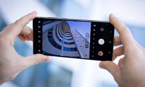 Người dùng S24 Ultra tại Ấn Độ báo lỗi camera khi chuyển chế độ zoom