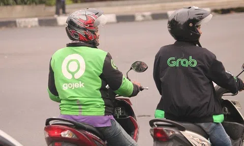 Nóng: Grab sắp sáp nhập với công ty mẹ Gojek, tạo ra siêu ứng dụng lớn nhất Đông Nam Á?