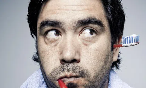 "Chiêu độc" đánh sập trang web bằng ... bàn chải đánh răng