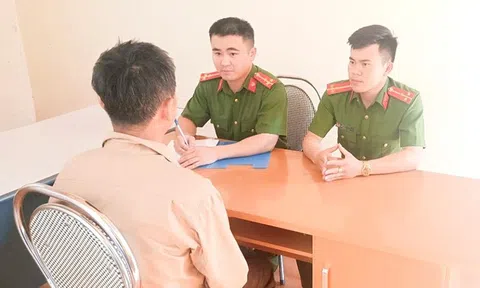 Người đàn ông bất ngờ gom hết tài sản, sổ tiết kiệm ra thuê nhà nghỉ ở sau khi nghe cuộc điện thoại lạ: Công an lập tức hành động, thành công ngăn chặn vụ lừa đảo tinh vi