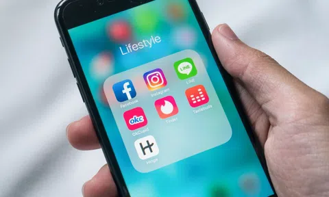 Yêu đương áp lực hơn bao giờ hết: Lạ lùng ứng dụng hẹn hò cần phải có điểm tín dụng tốt trở lên mới có thể sử dụng