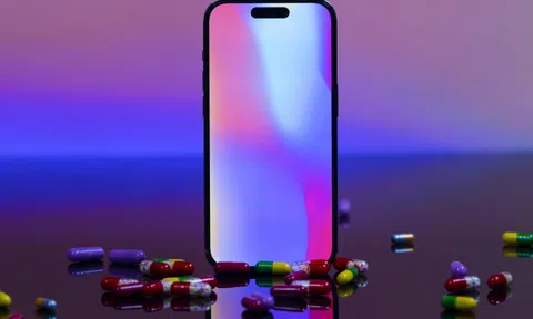 Trước khi có Dynamic Island, đây là thiết kế ban đầu của iPhone