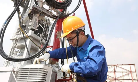 Nhà mạng đầu tiên sở hữu 'băng tần vàng' cho 5G