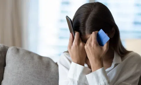 Không hề bị hack tài khoản ngân hàng hay Zalo, Facebook, người phụ nữ 'tá hỏa' khi khách mua hàng của mình toàn chuyển tiền cho kẻ lừa đảo