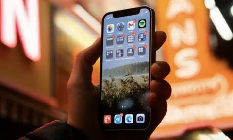 Apple gửi cảnh báo nóng tới hàng triệu người dùng iPhone