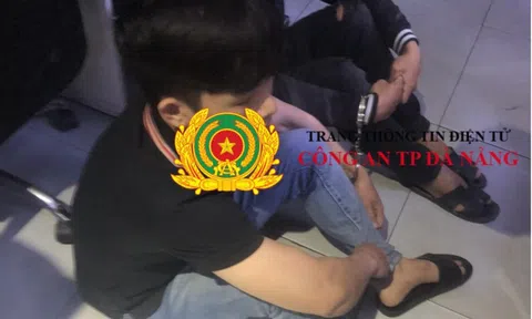 Kiểm tra hành chính quán net, công an bất ngờ bắt được ổ nhóm hack Facebook để lừa đảo