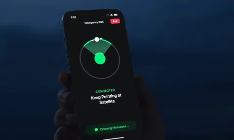 Gia đình thoát nạn nhờ tính năng liên lạc qua vệ tinh trên iPhone