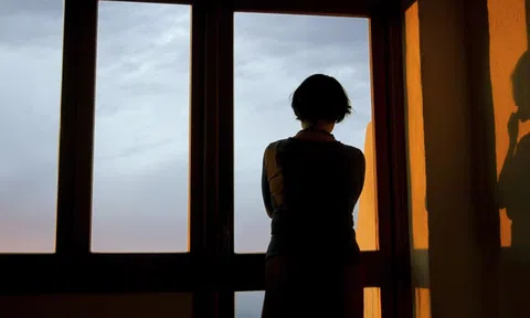 Từ trên trời rơi xuống khoản nợ 5 tỷ đồng