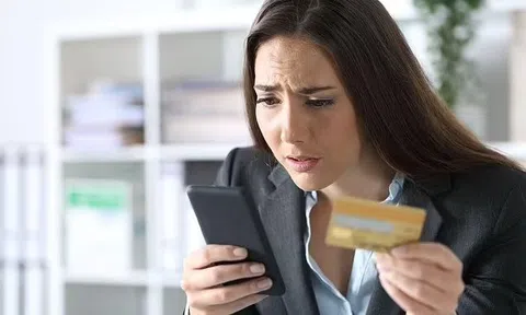 Nếu có 1 trong 28 ứng dụng này trên điện thoại, phải xóa ngay nếu không muốn bị nghe lén