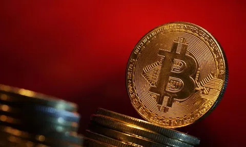 Bitcoin lao dốc chóng mặt