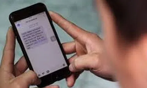 Sim rác hết đường luồn lách