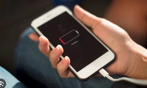 Lý do iPhone tụt pin nhanh, có một sai lầm mà hầu như ai cũng mắc phải!