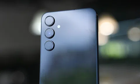 Khả năng cạnh tranh của Samsung ở phân khúc di động 10 triệu đồng