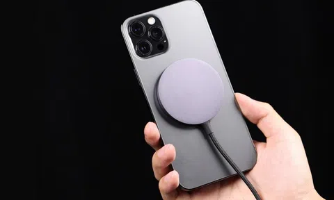 Vòng tròn sau lưng iPhone thay đổi ngành phụ kiện