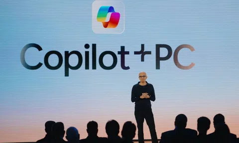 Microsoft 'tuyên chiến' với Apple