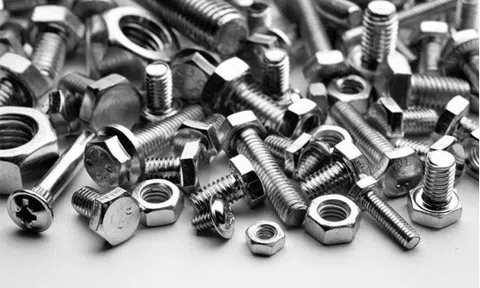 Sếp FPT: "Rất nhiều người Việt cứ bị ám ảnh bởi con ốc vít"