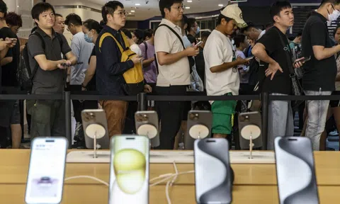 Lừa Apple liên tục 10 năm, trục lợi 12 triệu USD