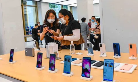 Cuộc chiến smartphone mới sắp bắt đầu