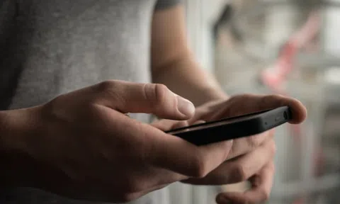 Phát hiện đối tượng mạo danh Trưởng Công an Thành phố, lập tức cảnh báo người dân