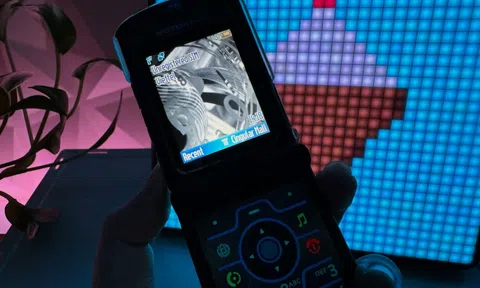 Làm sao để biết điện thoại sắp bị khóa vào tháng 9?