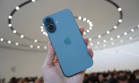 Cận cảnh iPhone 16 và 16 Plus